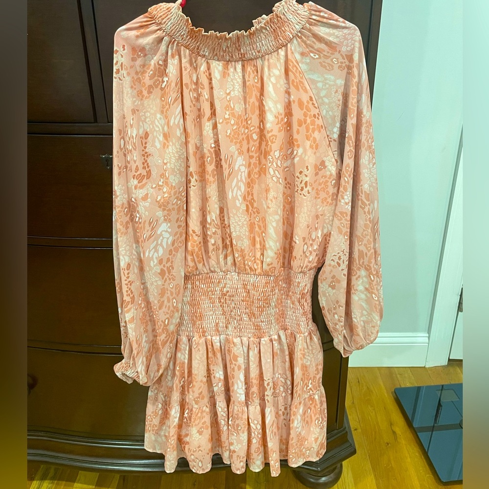 Beautiful dress!